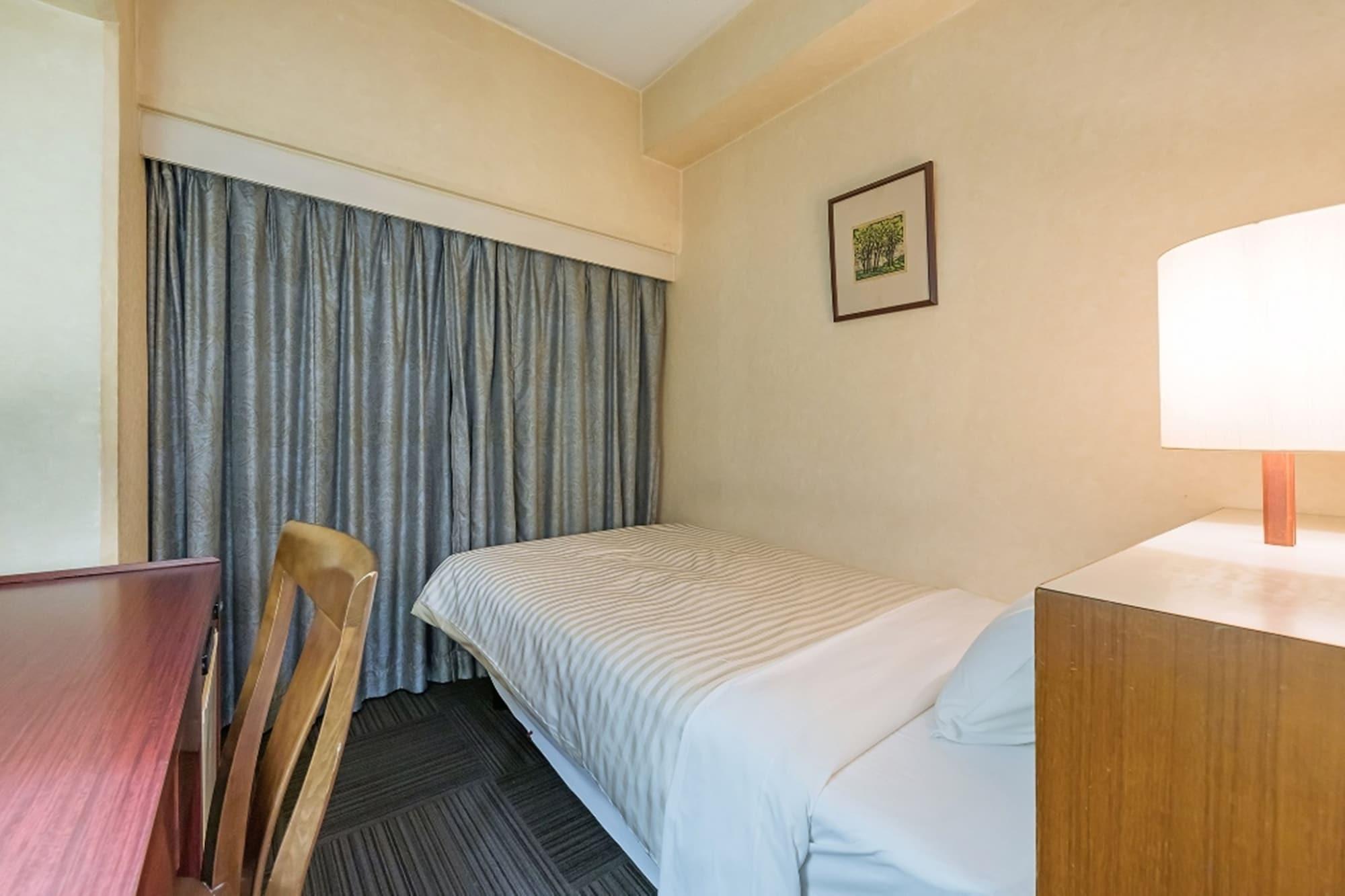 Akasaka Yoko Hotel Токио Экстерьер фото