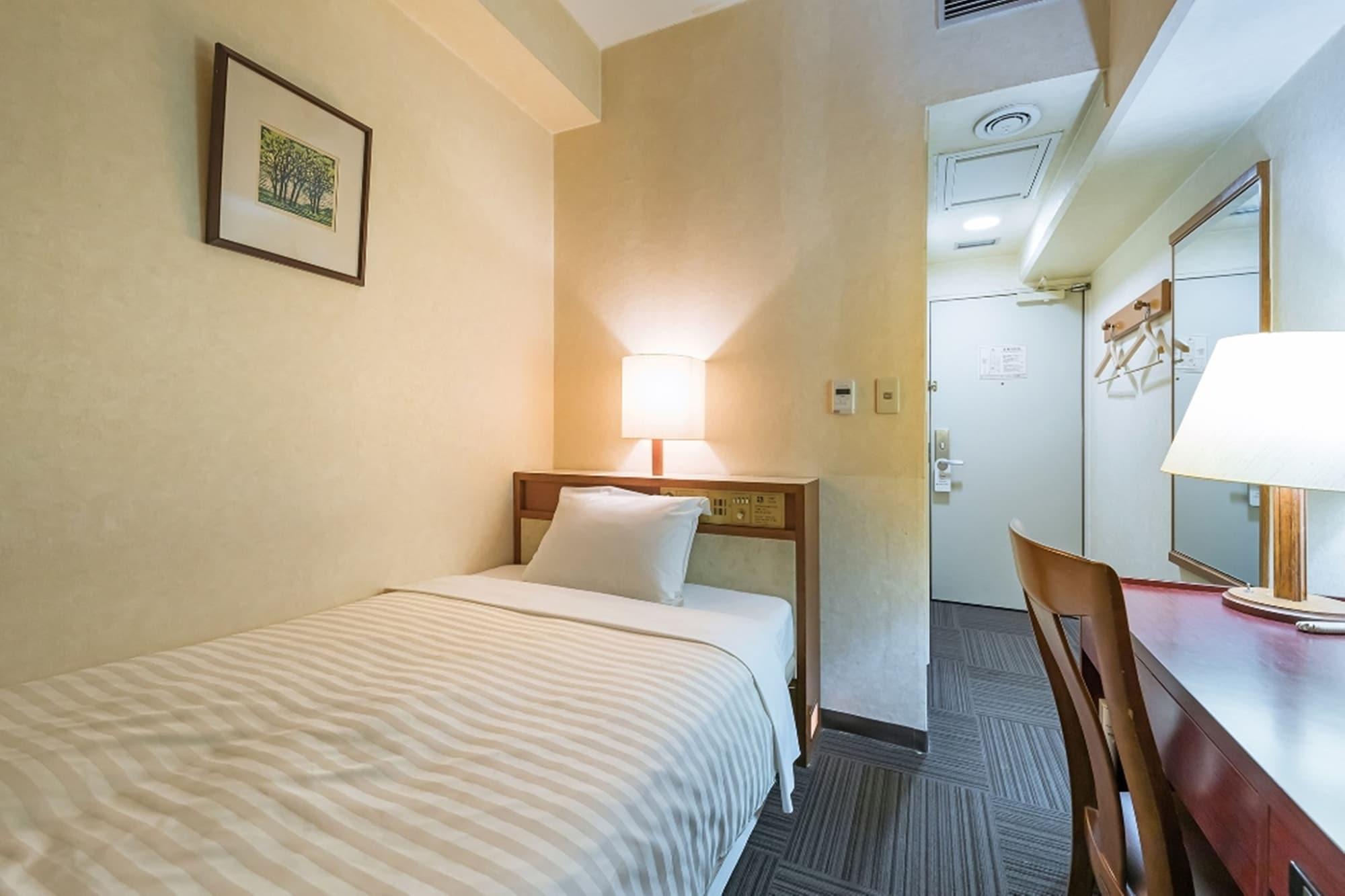 Akasaka Yoko Hotel Токио Экстерьер фото