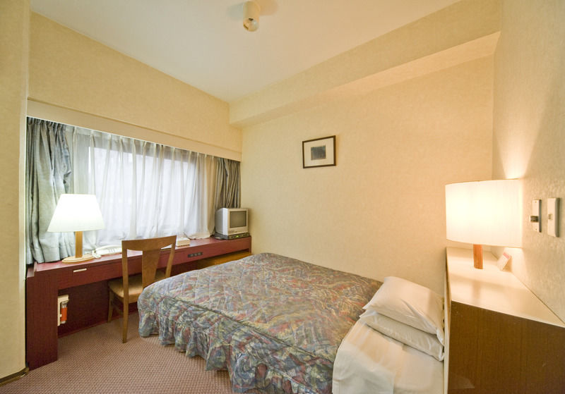 Akasaka Yoko Hotel Токио Экстерьер фото