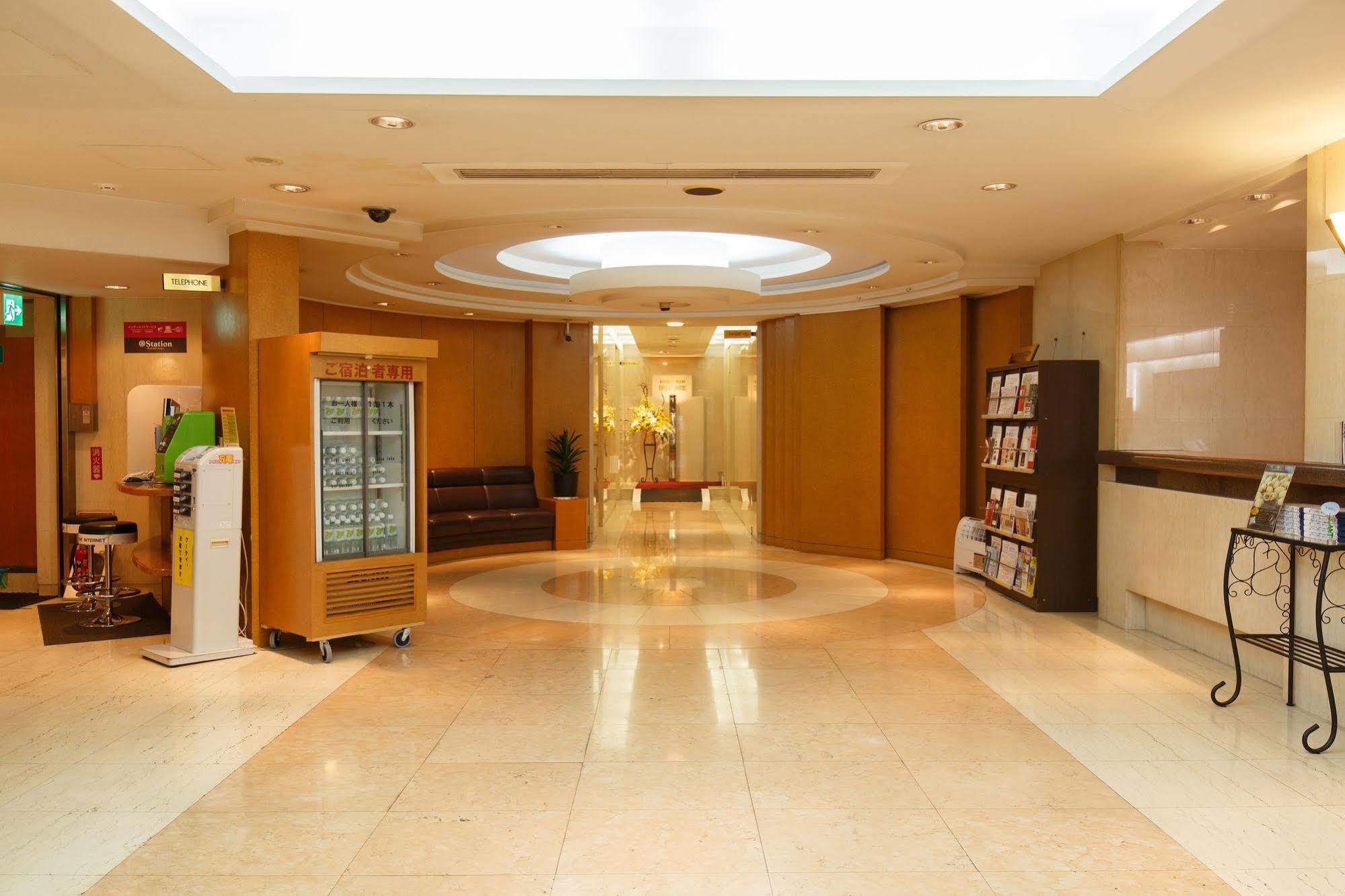 Akasaka Yoko Hotel Токио Экстерьер фото